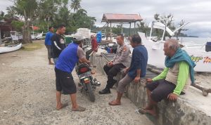 Giat Rutin Juma’t Curhat Polsek Baras Bersama Warga Nelayan 