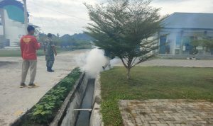 Cegah DBD di Lingkup Kodim 1427, Dinkes Pasangkayu Lakukan Fogging