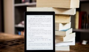 Buku Digital VS Buku Cetak, Mana Lebih Baik?