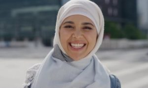 Cara Bahagia dalam Islam dan Alasan Tidak Bahagia