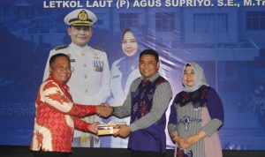 Ketua Komisi IV DPRD Sulteng Hadiri Pisah Sambut Komandan Lanal Palu