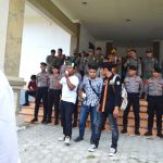 Aliansi Masyarakat Peduli Transmigrasi Bambakoro Unjuk Rasa di DPRD Pasangkayu