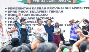 Ribuan Masyarakat Meriahkan HUT Sulteng ke 60