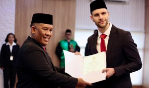 Resmi Jadi WNI, Maarten Paes Berketurunan Indonesia dari Neneknya