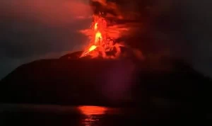 Erupsi Lagi, Gunung Ruang Berstatus ‘Awas’