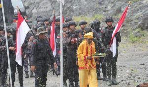 Polda Sulteng Ambil Air dari Wentira untuk Pencucian Pataka dan Panji-panji Polri