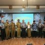 Guru Tua Dapat Pengesahan Kewarganegaraan Indonesia