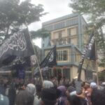 Umat Islam Sulteng Geruduk Hotel Aston Palu, Tolak Kehadiran Peter Youngren