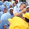 Ketika Mesin Jahit Terhenti: Tangis dan Pelukan Warnai Perpisahan Ribuan Karyawan Sritex