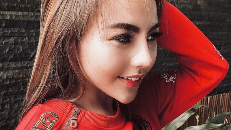 Profil Lisa Mariana, Sang Model dan Eksistensinya di Media Sosial