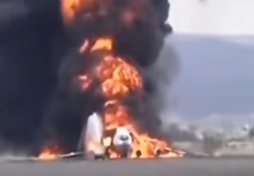Pesawat Pengangkut Jamaah Haji Yaman Diserang Israel di Bandara Sana’a