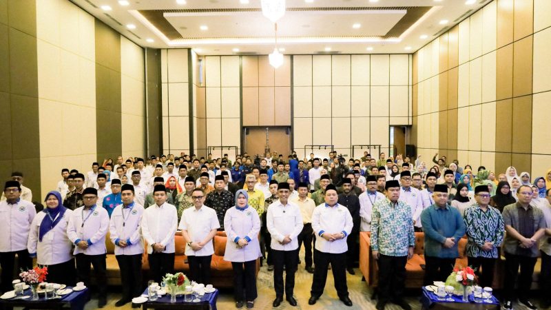 Anwar Hafid Dorong IKA PMII Jadi Mitra Strategis Pemerintah Sulteng