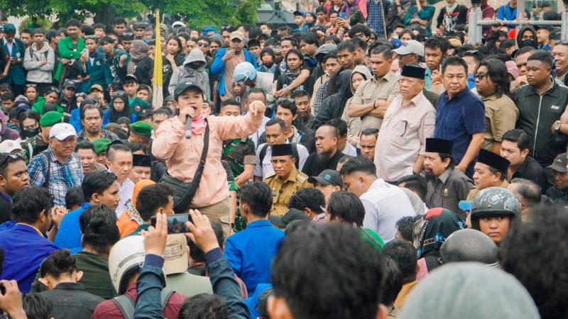 DPRD Sulteng dan Massa Aksi Sepakat Kawal Aspirasi Rakyat