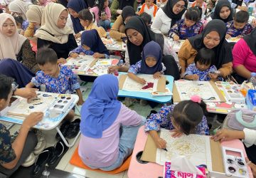 1.000 Anak PAUD Donggala Ramaikan Gebyar Ayo Membatik 2025