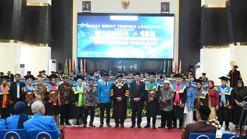 Marten Tibe: Lulusan Untad Harus Hadirkan Karya dan Dampak Nyata untuk Daerah