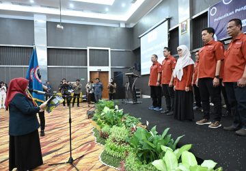 PERDATIN Sulteng Dilantik, Wagub Ajak Dokter Mengabdi di Daerah