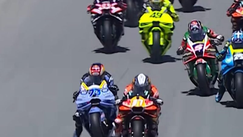 MotoGP Catalunya Kembali Dihentikan Usai Zarco, Bagnaia dan Marini Crash