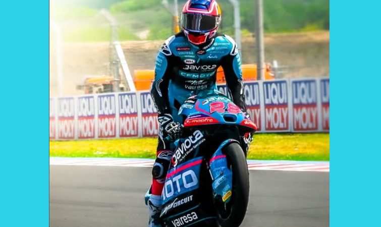 Maximo Quiles Cedera, Absen di Moto3 Inggris