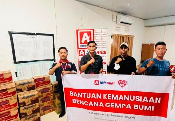 Alfamidi Salurkan Bantuan Logistik untuk Warga Terdampak Gempa Sigi
