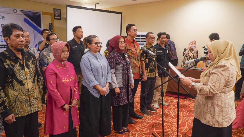 Panitia MHA Sulteng Dikukuhkan, DPRD Dorong Penguatan Kelembagaan