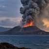 Erupsi Anak Krakatau Mereda, Tapi Sinyal dari Dalam Gunung Menguat
