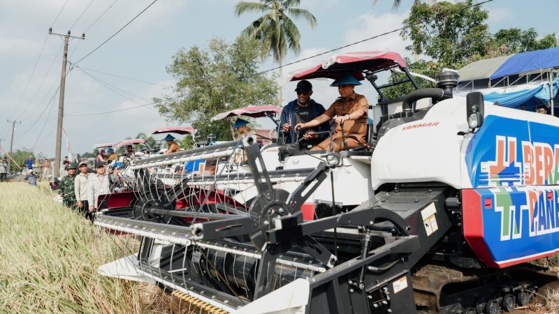 Anwar Hafid Ubah Pola Bantuan Alsintan, Petani Tak Lagi Hanya Menerima
