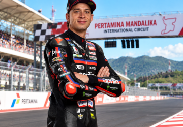 Hasil MotoGP Mandalika 2026: Bezzecchi Juara, Martin Unggul Dua Poin dari Marc Marquez